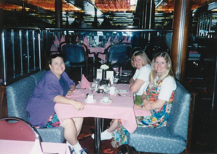 cruise1.jpg