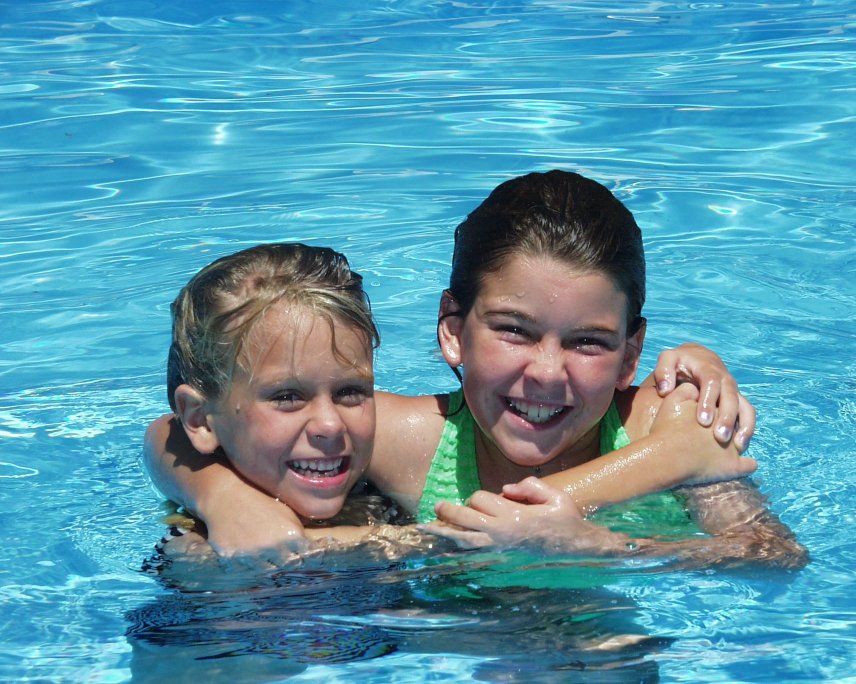 Mellisa & Laura McDaniel swimming  2000